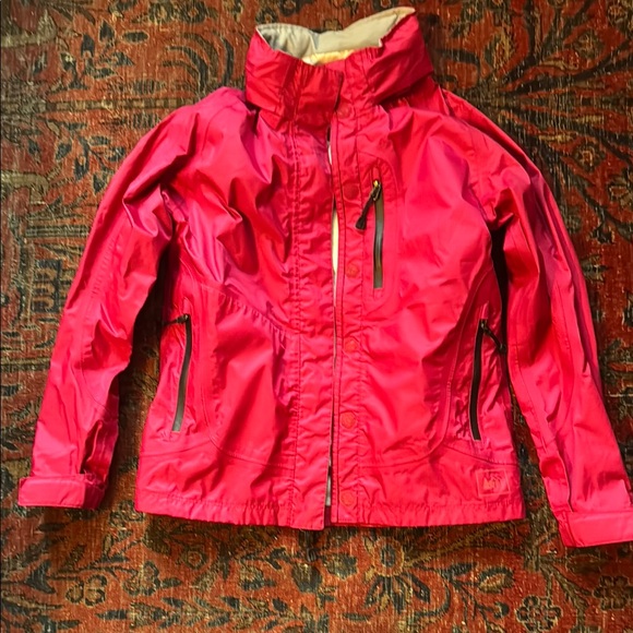 REI Pink Raincoat Waterproof - Picture 14 of 15